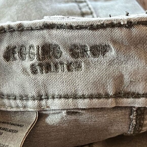 American Eagle Olive Green Jeggings Crop Stretch  Size 6 - Picture 4 of 6